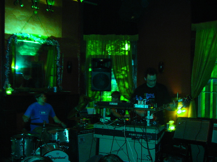 Chef Menteur | Circle Bar | 24 Mar 2005 # - 4