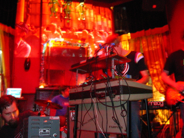 Chef Menteur | Circle Bar | 24 Mar 2005 # - 33