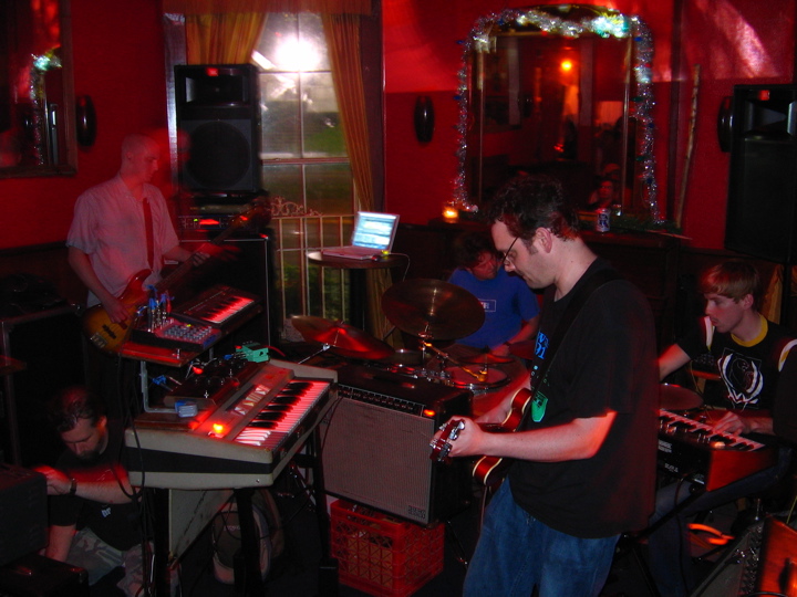 Chef Menteur | Circle Bar | 24 Mar 2005 # - 82